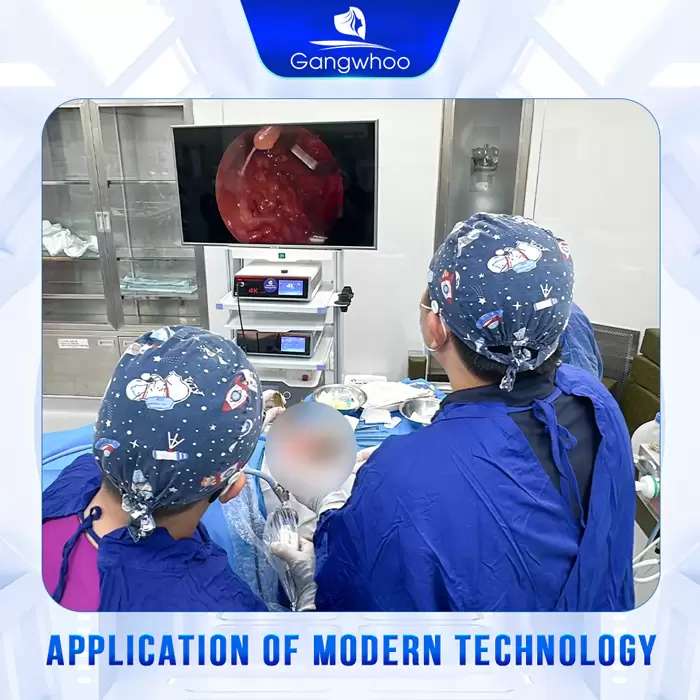 Laparoscopic Breast Augmentation with Nanochip Implant – For A Natural Breast Form